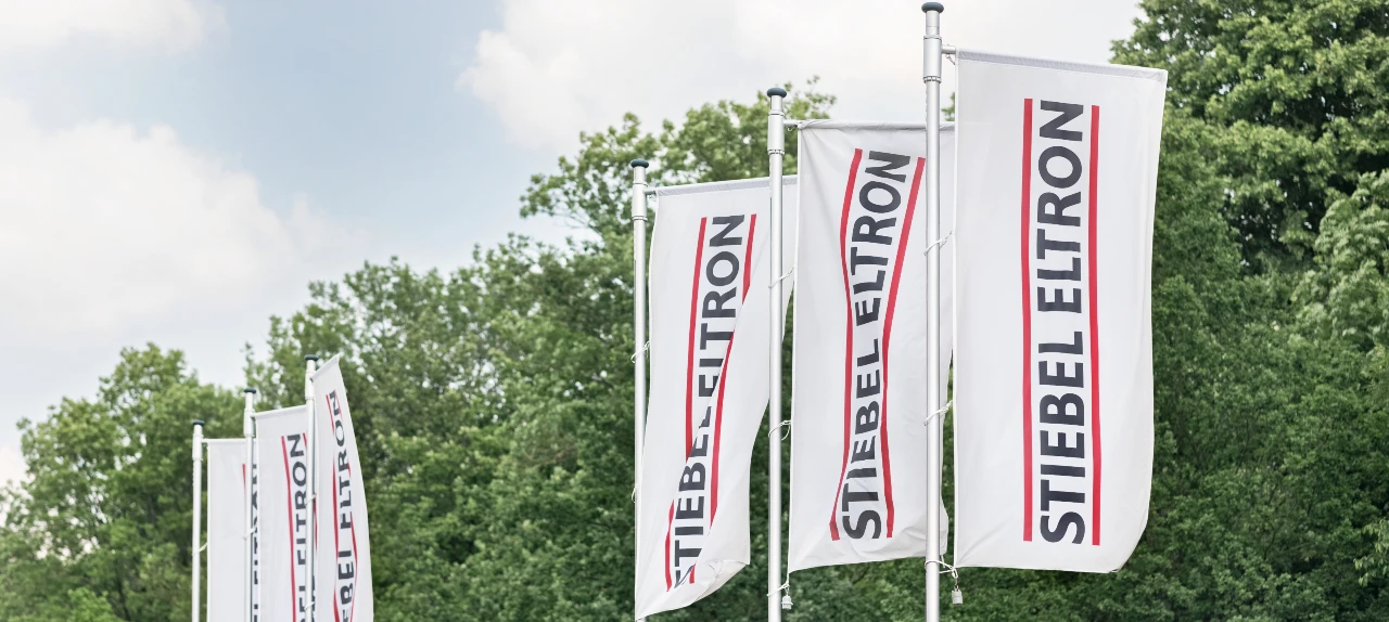 SOF 2025 01086 thuong hieu Stiebel Eltron7 Máy bơm nhiệt Heat Pump ​​Stiebel Eltron WWK 302 H Thế Giới Lọc Tổng