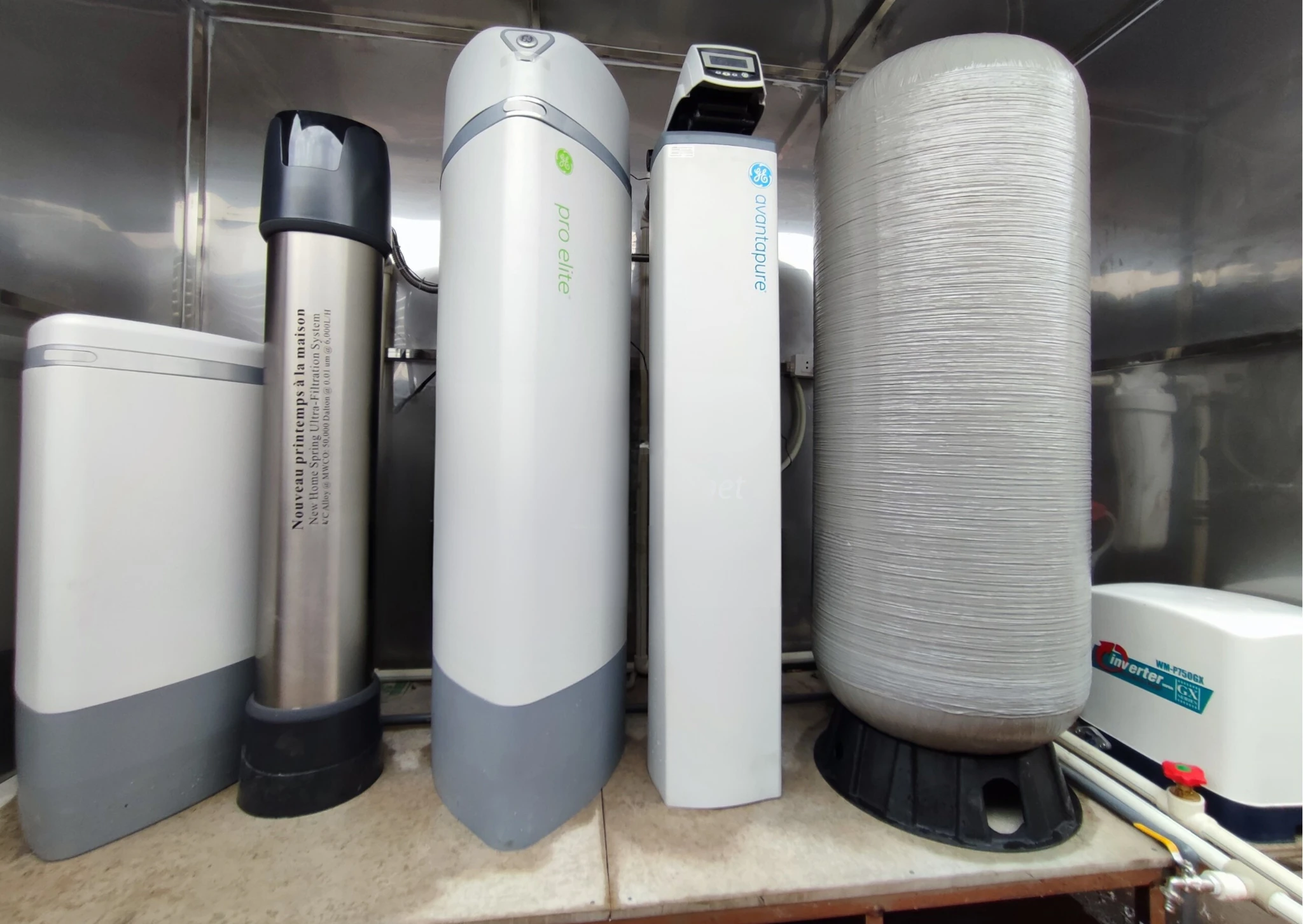 Bộ lọc nước tổng GE Homespring 6000V thường đi kèm với hệ thống lọc tổng GE để cho ra chất lượng nước tốt nhất, an toàn nhất trong sinh hoạt