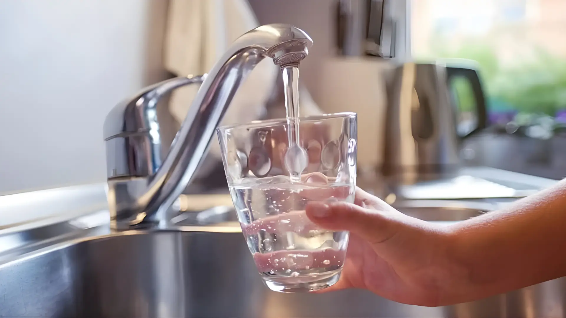 Lắp đặt hệ thống lọc tổng đầu nguồn là giải pháp hiệu quả cho những nguồn nước có nồng độ Nitrat cao